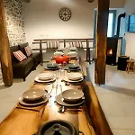 De L 'annonciation 度假居 卢德