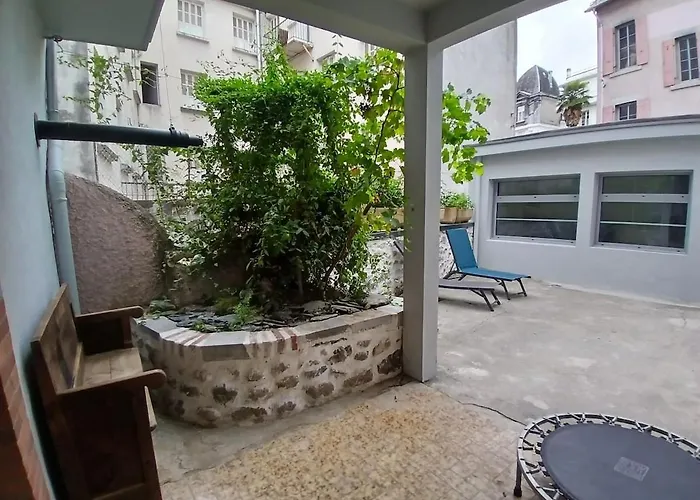 De L 'annonciation Holiday home Lourdes